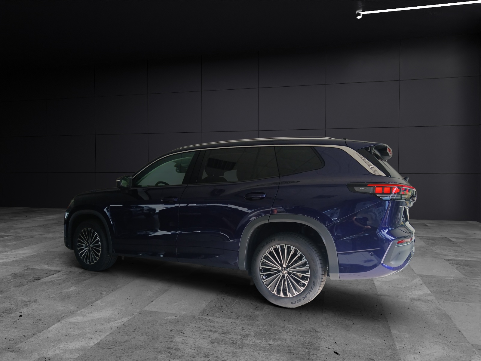 Fahrzeugabbildung Volkswagen Tayron 2.0 TDI 110 kW Elegance AHZV IQ.LIGHT Ganzjahresreifen