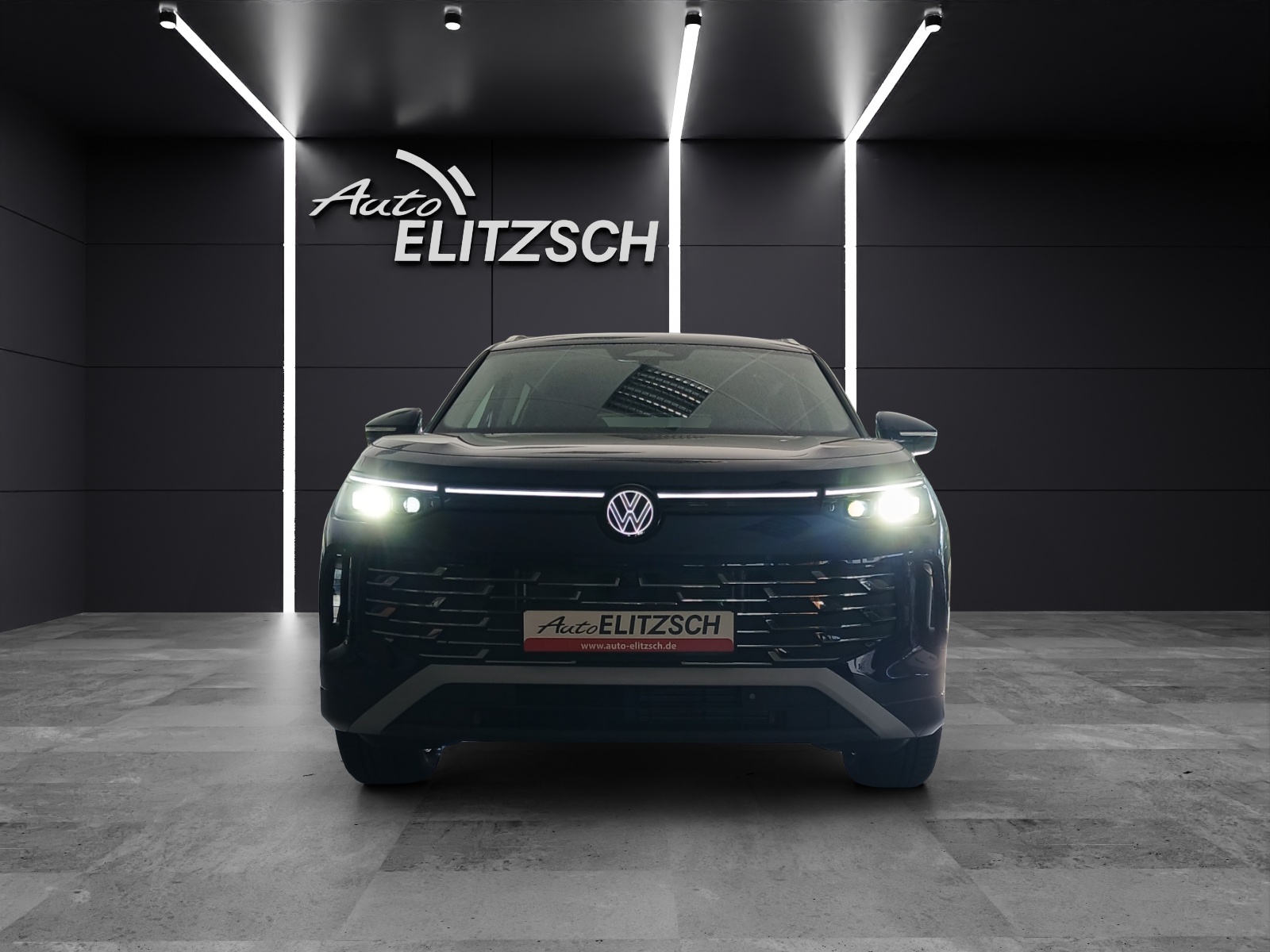 Fahrzeugabbildung Volkswagen Tayron 2.0 TDI 110 kW Elegance AHZV IQ.LIGHT Ganzjahresreifen