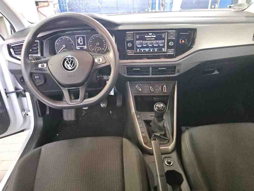 Fahrzeugabbildung Volkswagen Polo TSI Comfortline CarPlay Klima PDC SHZ
