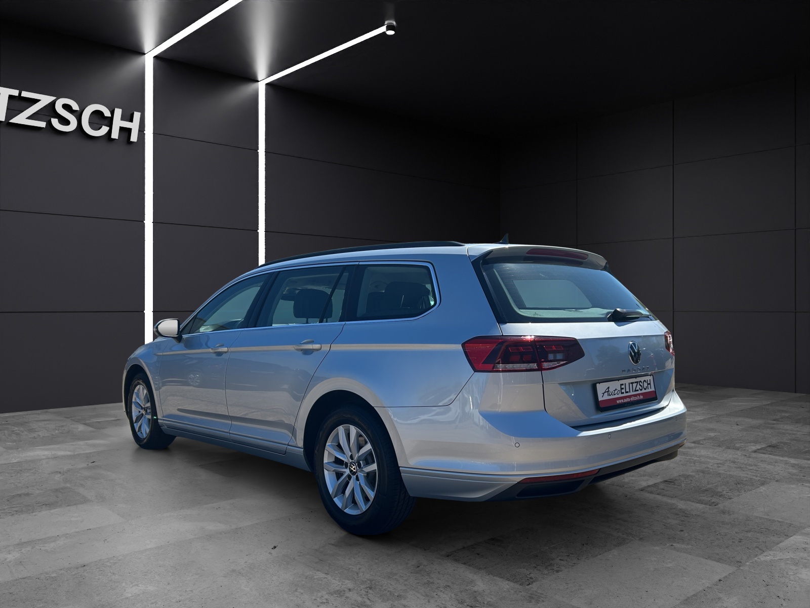 Fahrzeugabbildung Volkswagen Passat Variant TDI Business DSG LED Navi ACC AHK Kamera SHZ
