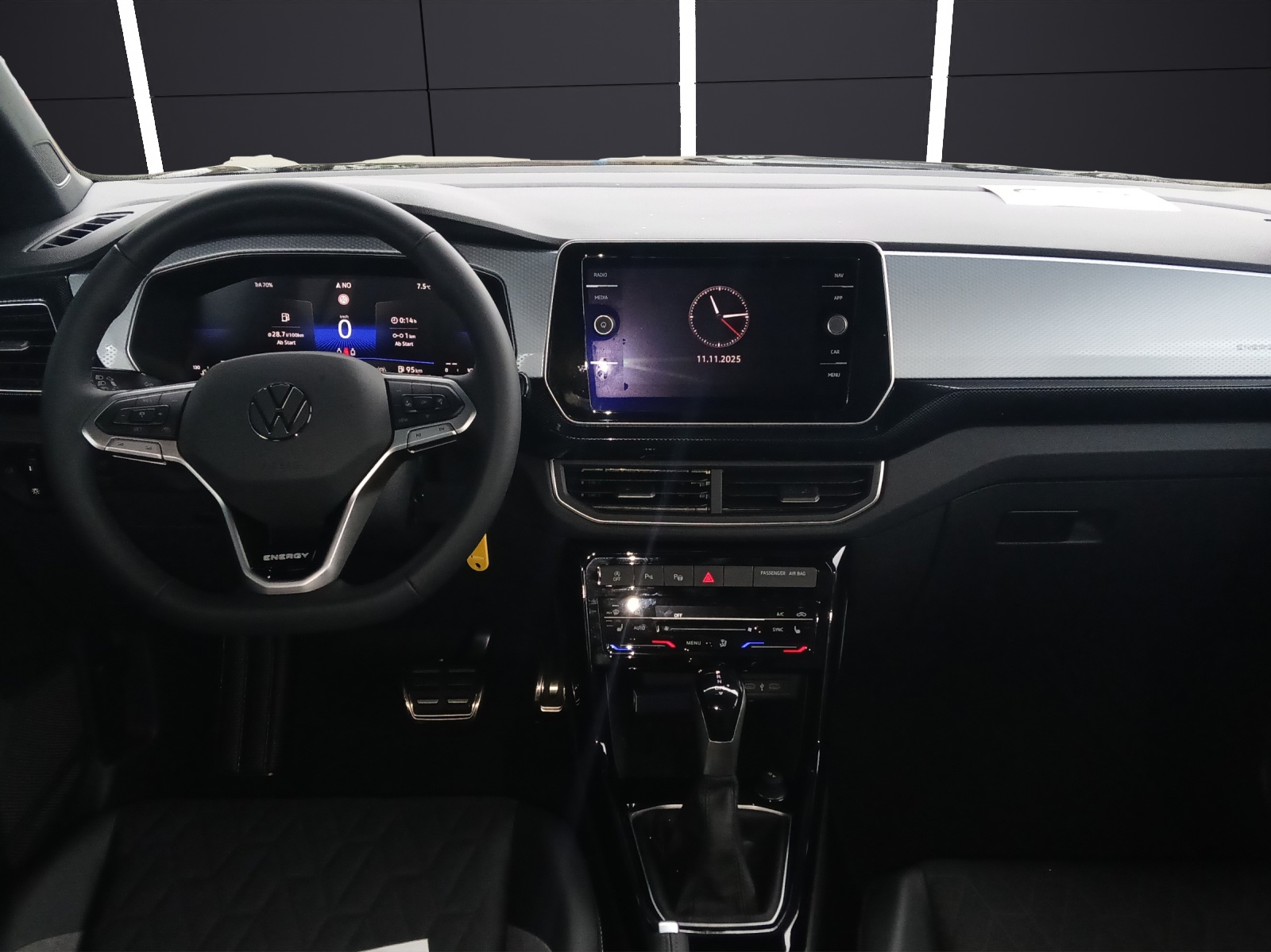 Fahrzeugabbildung Volkswagen T-Cross Energy LED DAB ACC