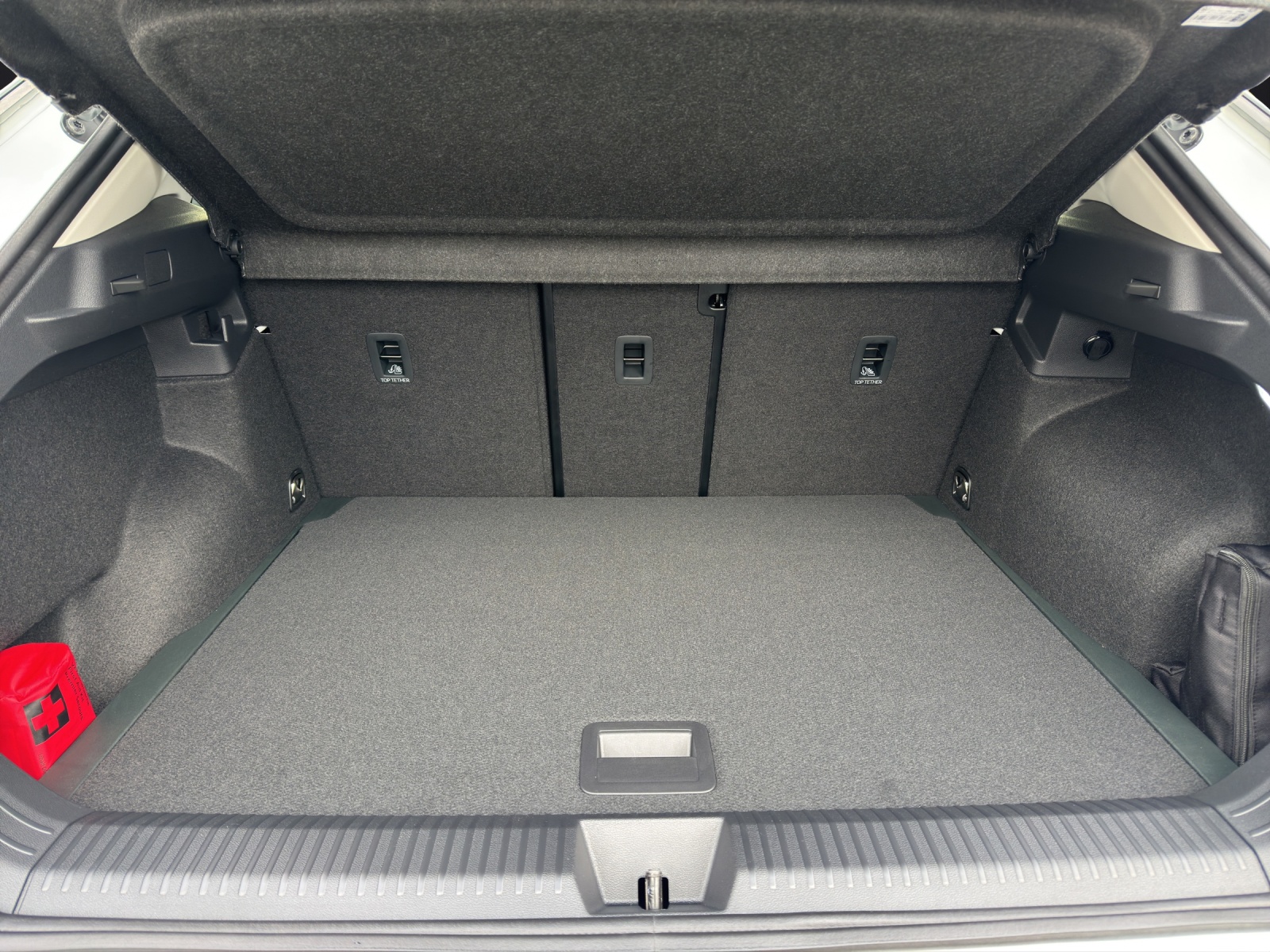 Fahrzeugabbildung Volkswagen T-Roc Life