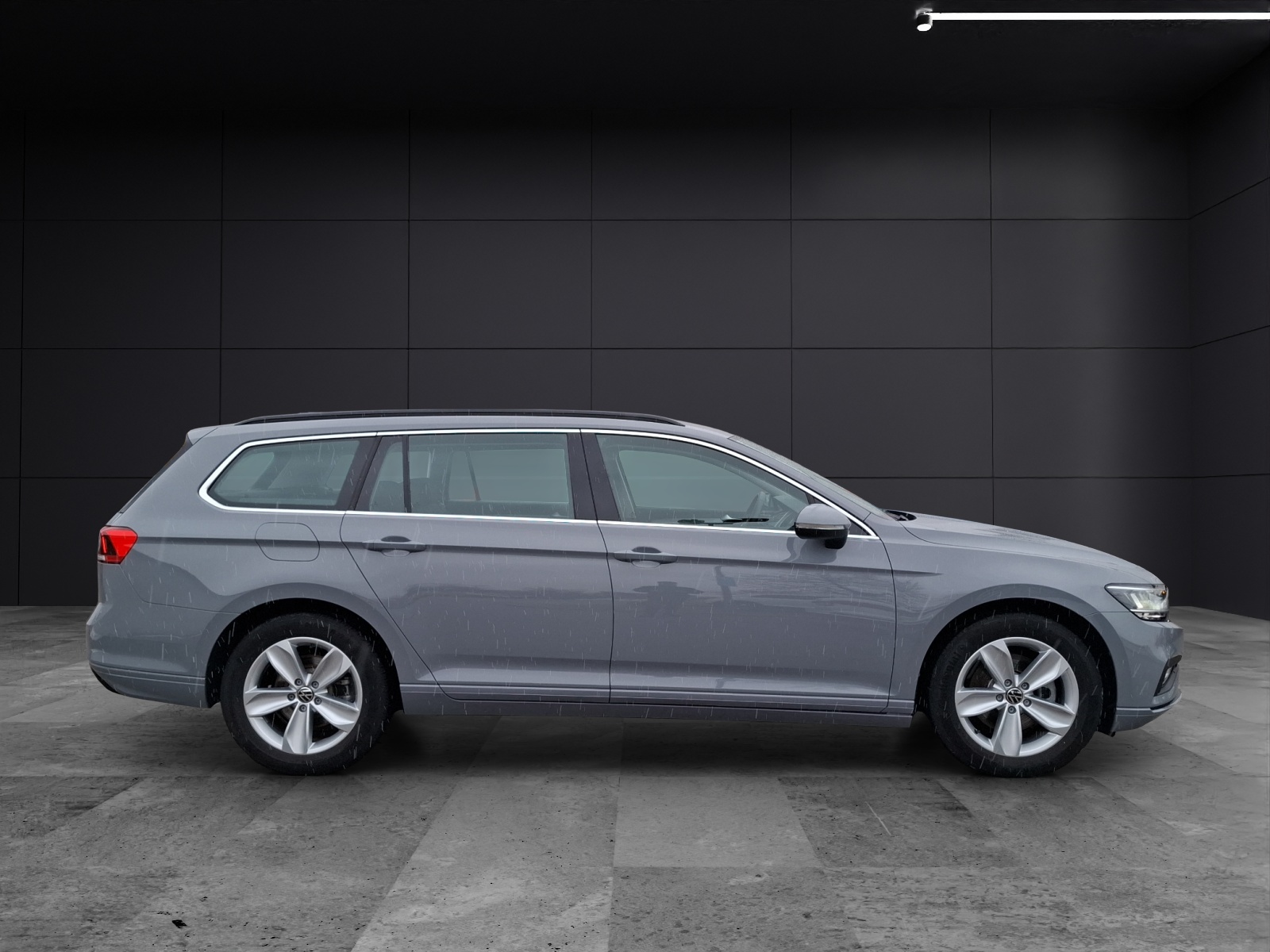 Fahrzeugabbildung Volkswagen Passat Variant TDI Business DSG 4M LED Navi ACC RFK SH