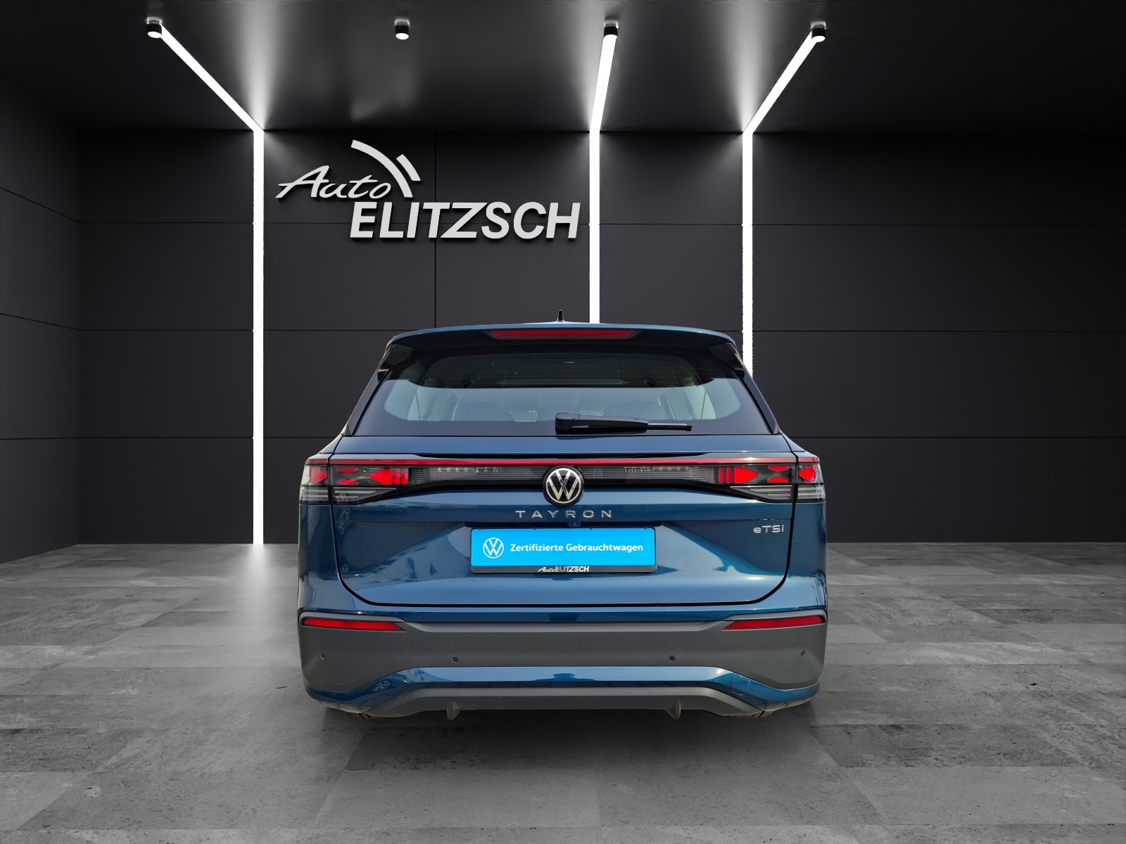 Fahrzeugabbildung Volkswagen Tayron eTSI Life DSG 7-Si Matrix AHK Navi AID ACC RFK SH