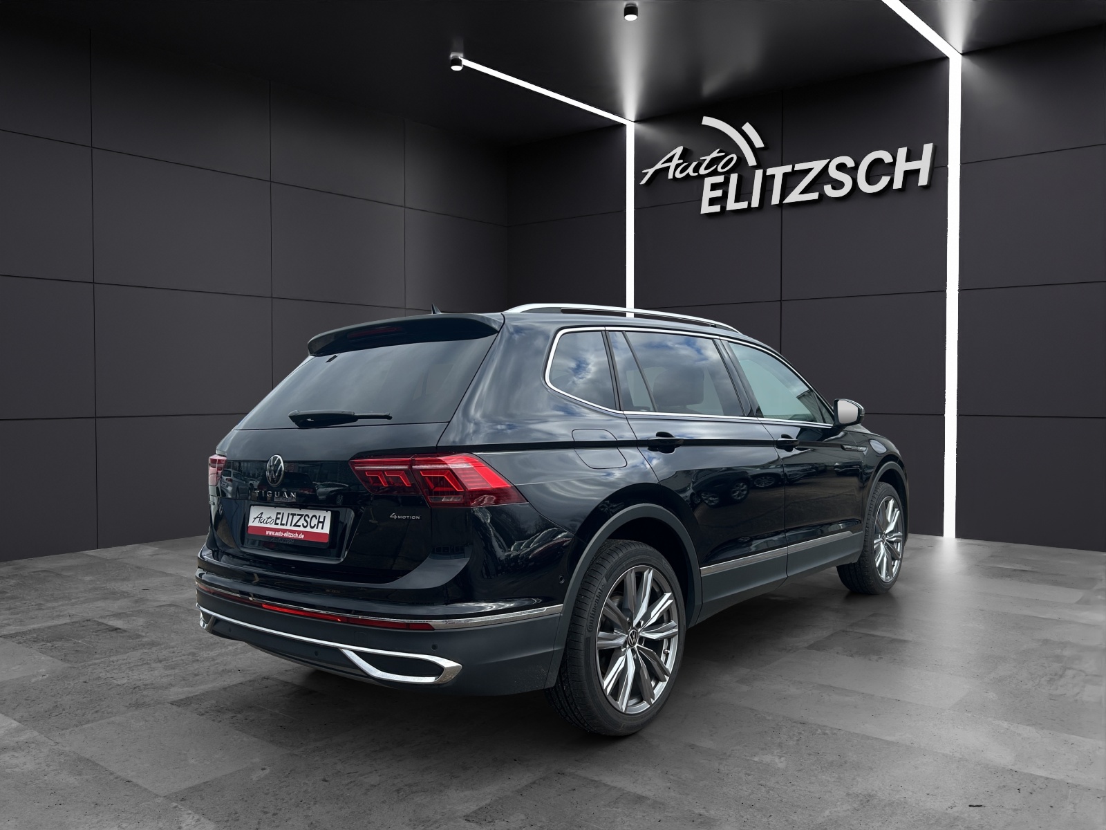 Fahrzeugabbildung Volkswagen Tiguan Allspace Elegance 4M TDI DSG IQ.Light ACC AHK PANO HuD SH 360°