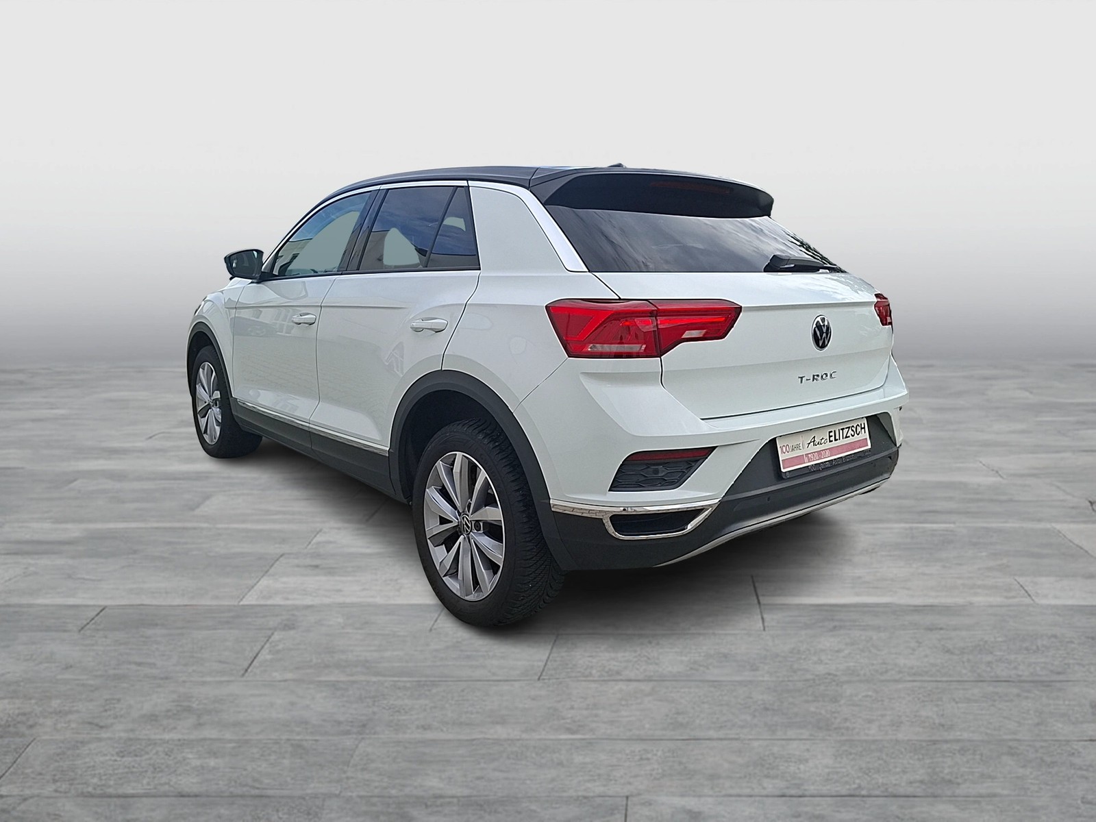 Fahrzeugabbildung Volkswagen T-Roc TSI Style LED AHK Navi AID ACC RFK SHZ