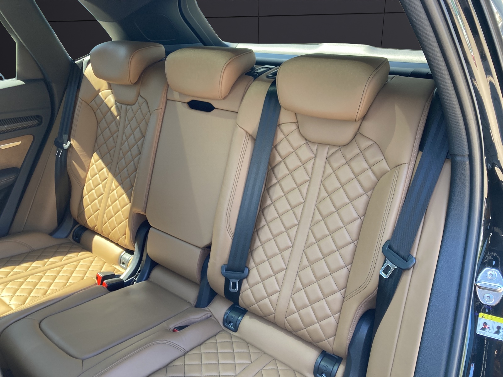 Fahrzeugabbildung Audi Q5 55 TFSI e quattro sport 55 TFSI e quattro sport MATRIX HEAD UP PANO RFK