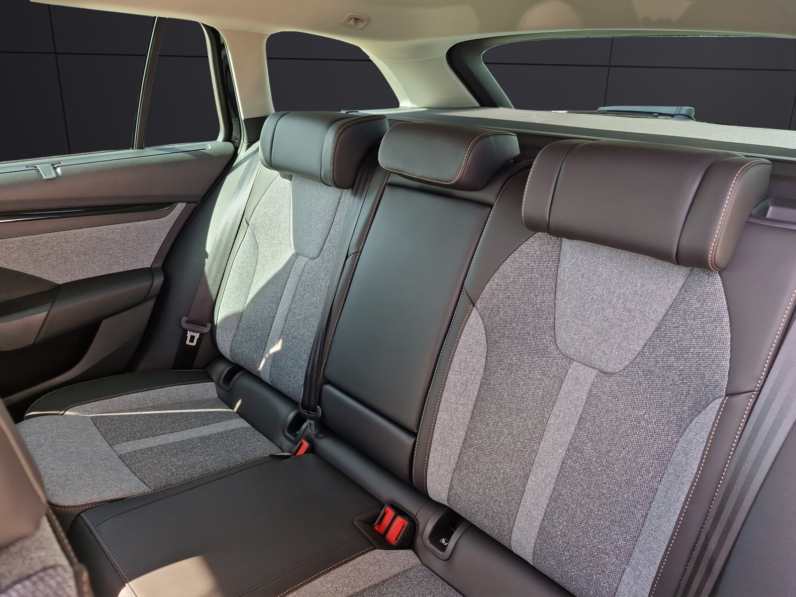 Fahrzeugabbildung SKODA Octavia Combi Exclusive 2.0 TDI DSG ACC LED KAMERA