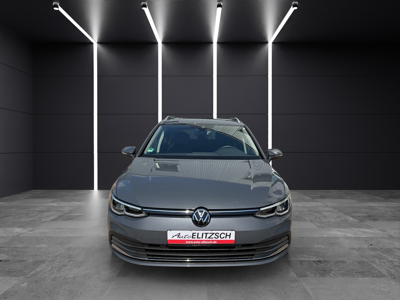 Fahrzeugabbildung Volkswagen Golf VIII Variant eTSI Active DSG NAVI LED AppConnect