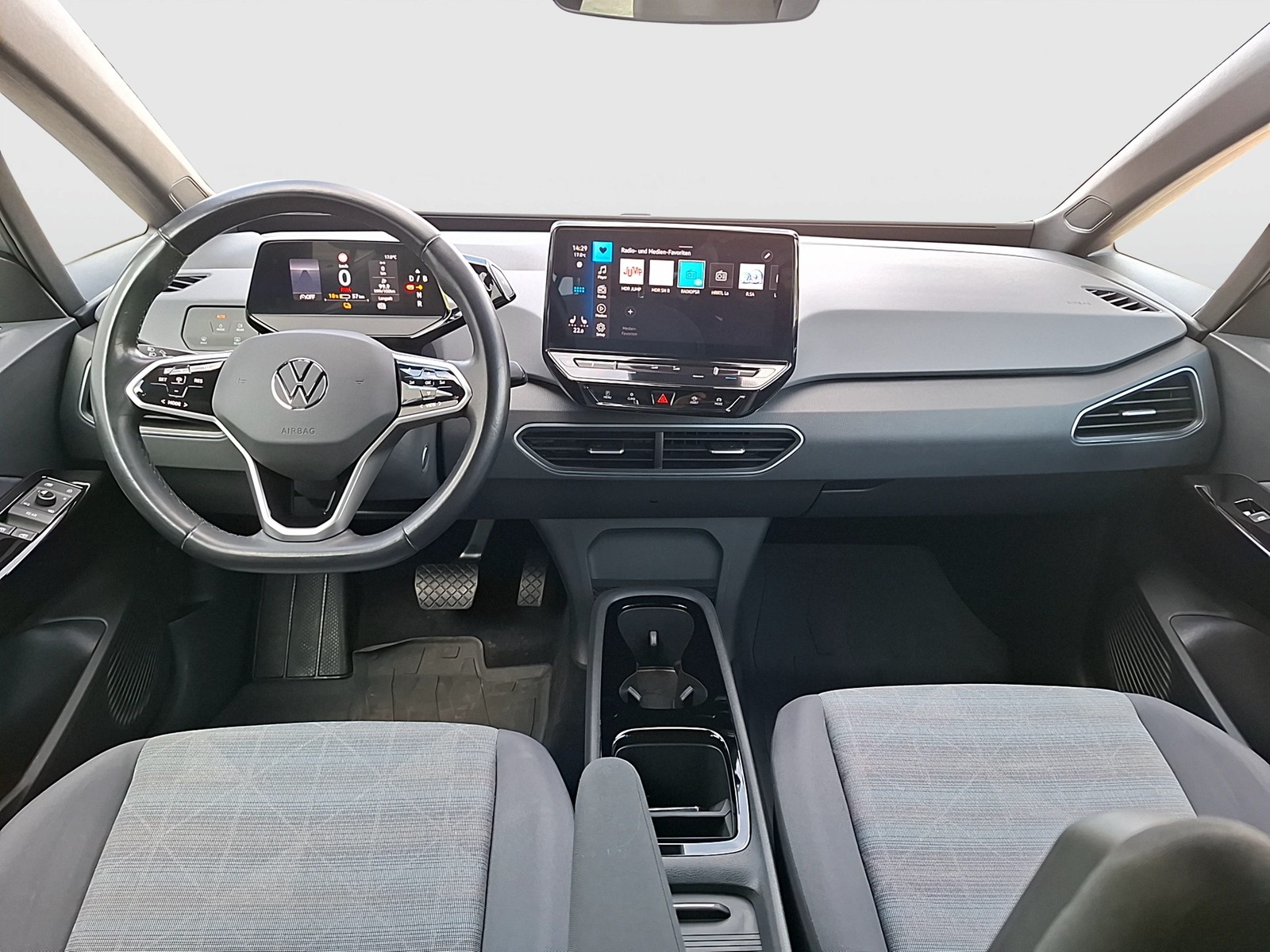 Fahrzeugabbildung Volkswagen ID.3 Pro Life LED Navi WaPu ACC SHZ PDC