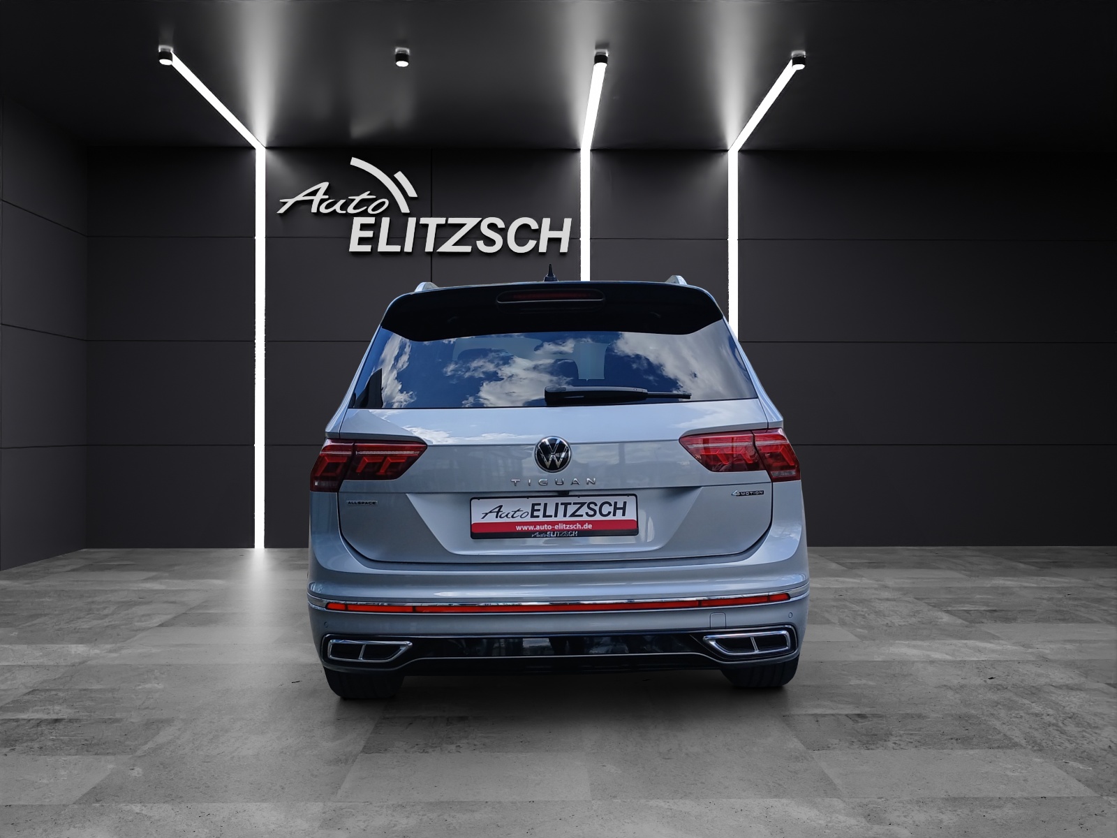 Fahrzeugabbildung Volkswagen Tiguan Allspace TSI R-Line DSG 4M LED PANO RFK SH