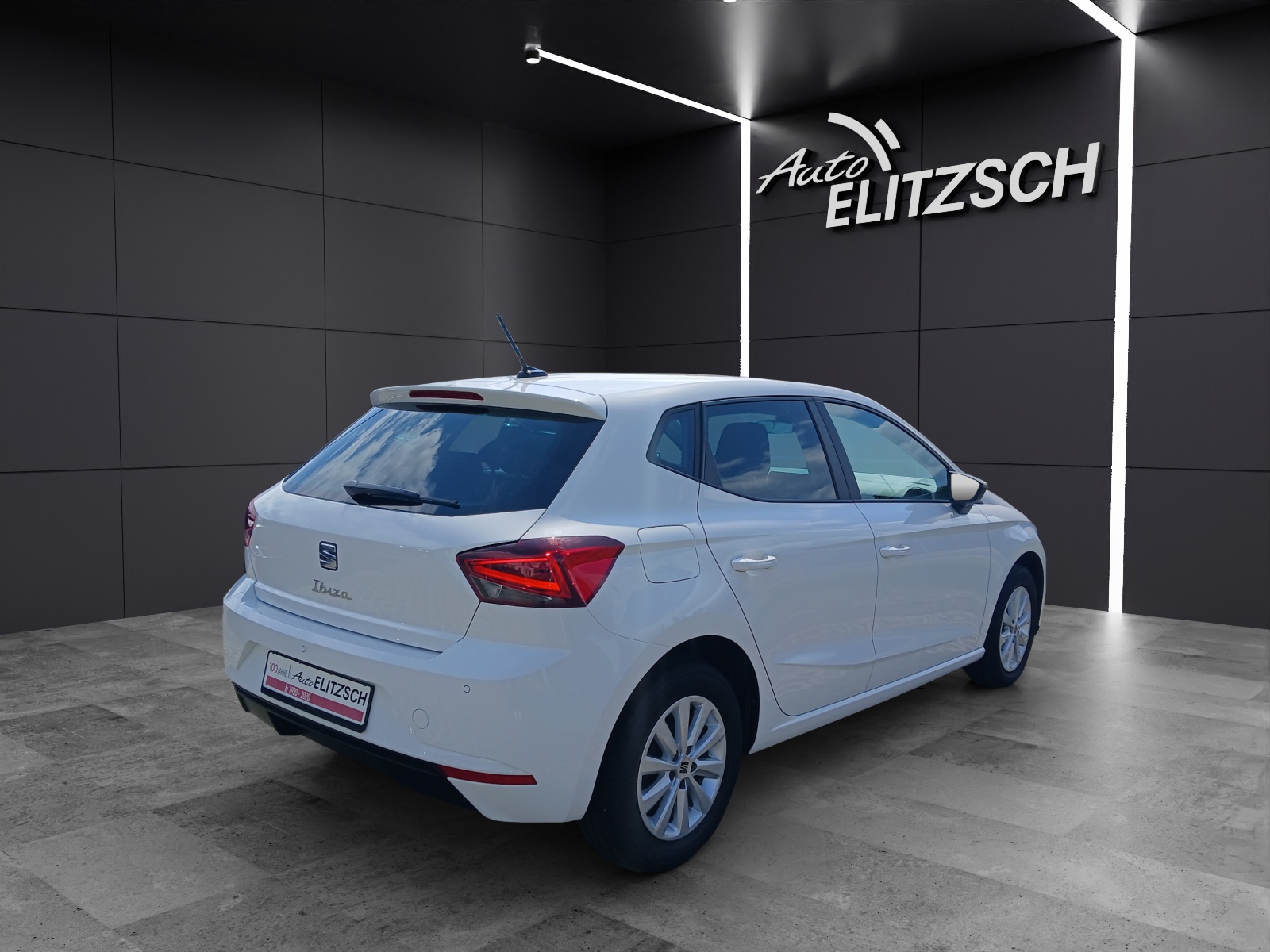 Fahrzeugabbildung SEAT Ibiza TSI Style LED AID GRA RFK SH LM