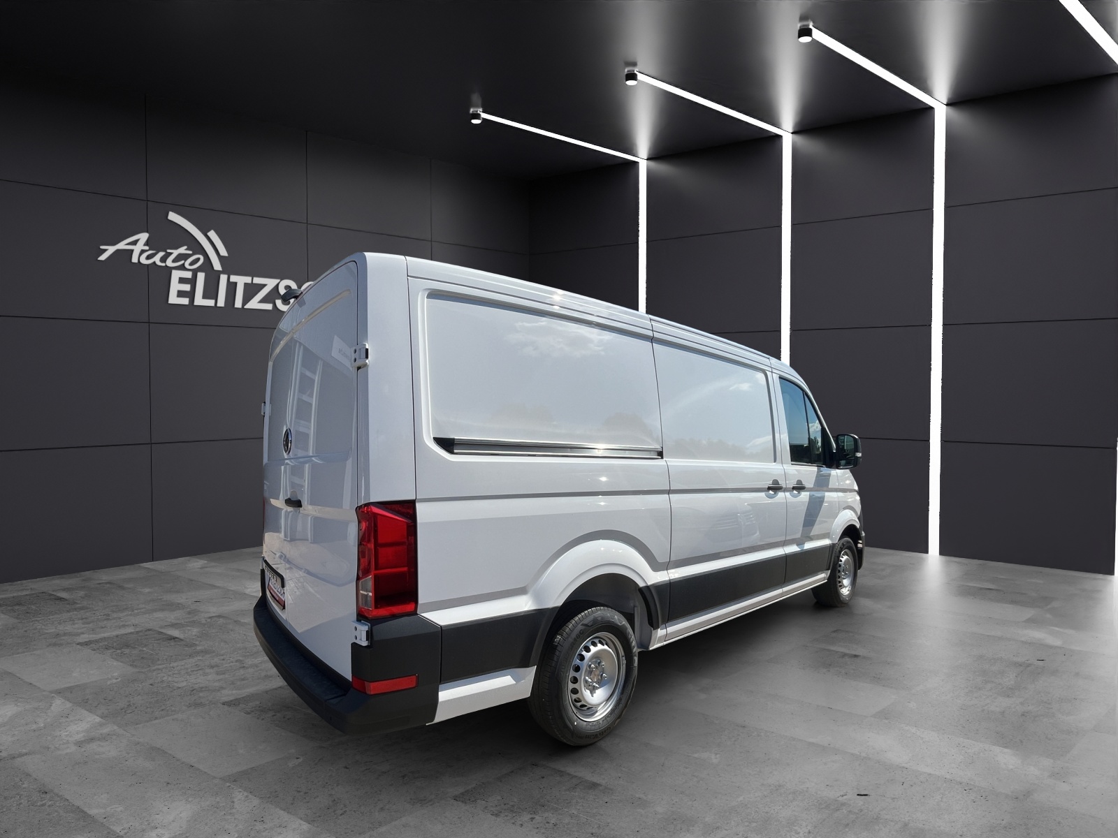 Fahrzeugabbildung Volkswagen Crafter Kasten 2,0l TDI 103 kW MR KLIMA KAMERA HOLZFUSSBODEN