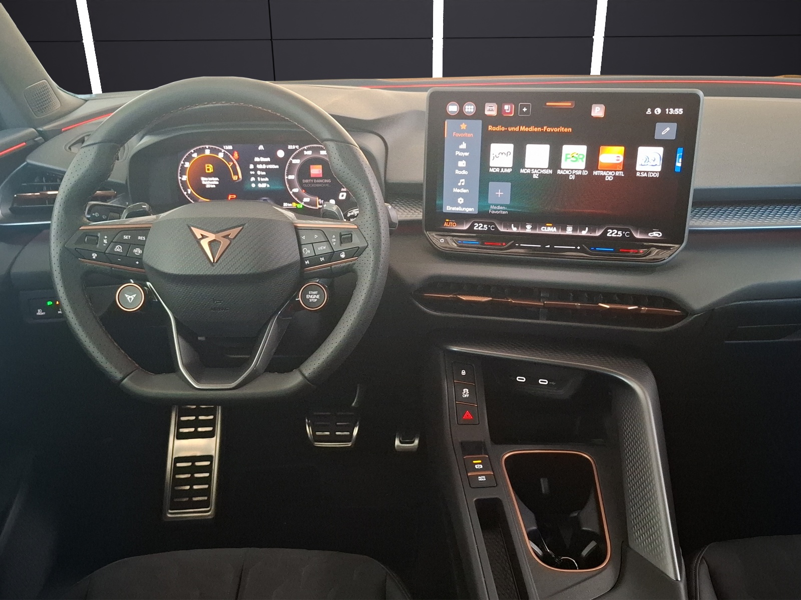 Fahrzeugabbildung SEAT Terramar eTSI Matrix Navi HUD ACC RFK SHZ 19