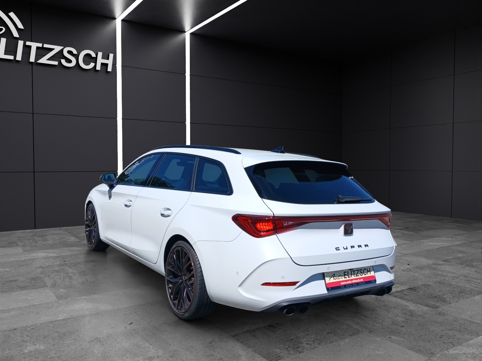 Fahrzeugabbildung CUPRA Leon Sportstourer VZ 4Drive DSG LED Navi ACC RFK SH 19