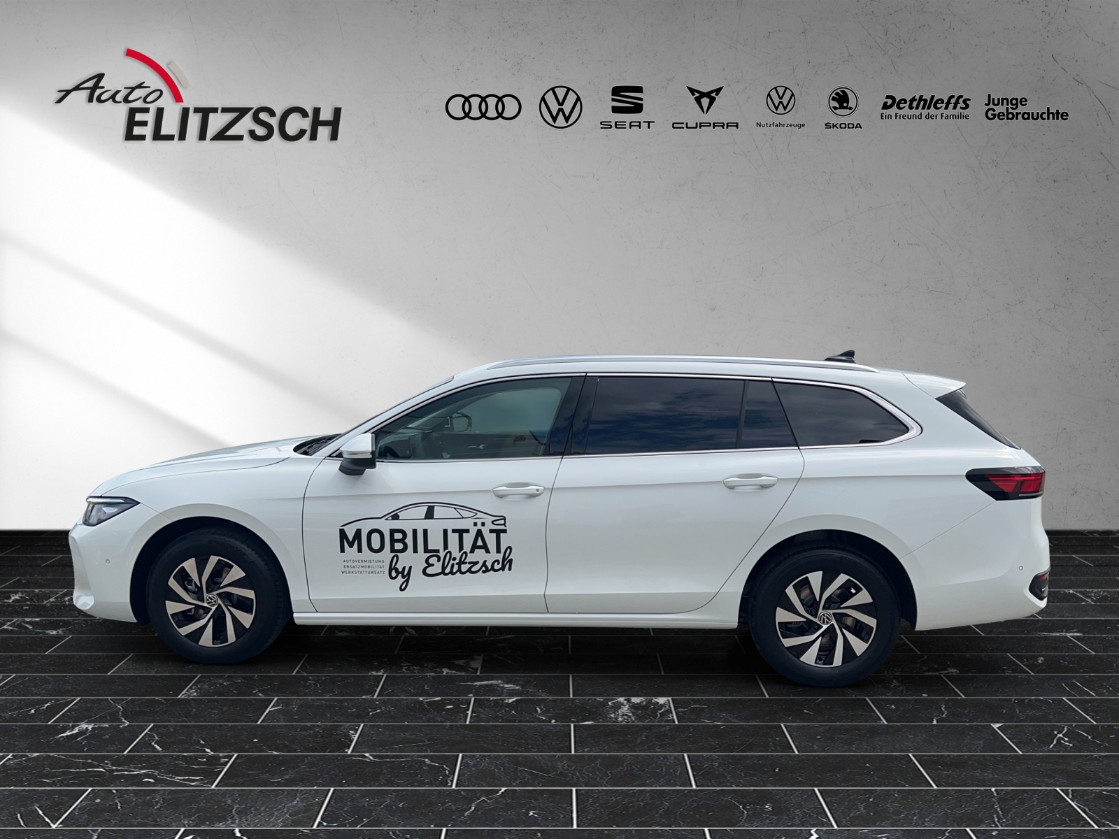 Fahrzeugabbildung Volkswagen Passat TSI Business DSG LED ACC Navi HUD AID Park-Assist SH LM