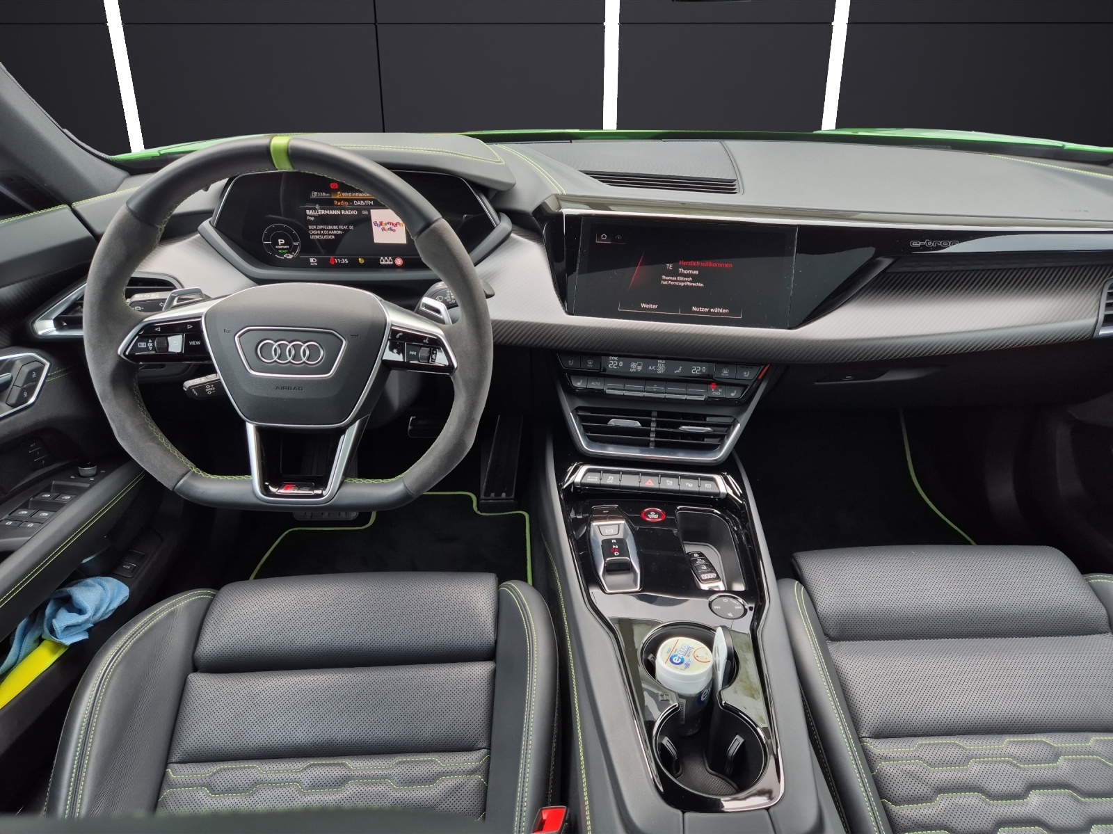 Fahrzeugabbildung Audi e-tron GT RS quattro