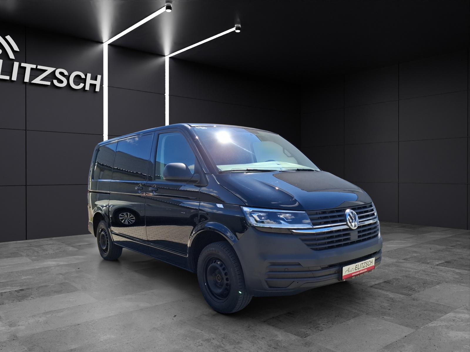 Fahrzeugabbildung Volkswagen T6 Kombi T6.1 TDI DSG 5-Si LED AHK Klima GRA PDC SH