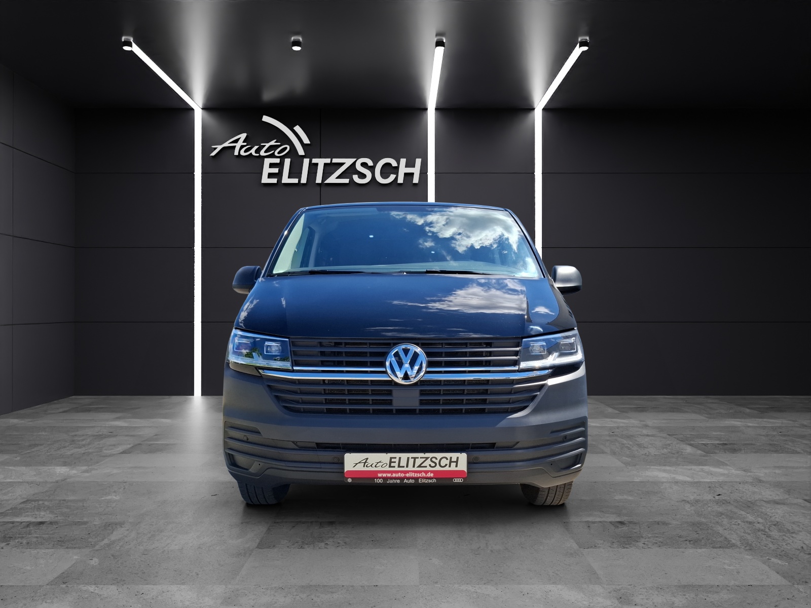Fahrzeugabbildung Volkswagen T6 Kombi T6.1 TDI DSG 5-Si LED AHK Klima GRA PDC SH
