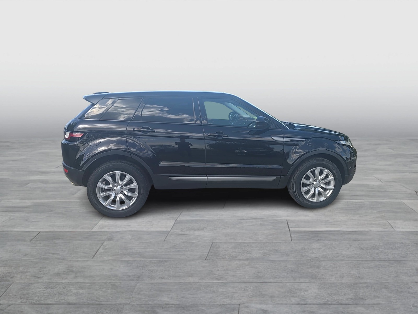 Fahrzeugabbildung Land Rover Range Rover Evoque DWA GRA SH DSG