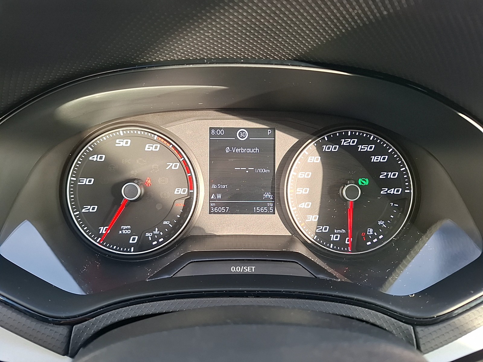 Fahrzeugabbildung SEAT Ibiza TSI Style DSG LED Navi ACC RFK SH