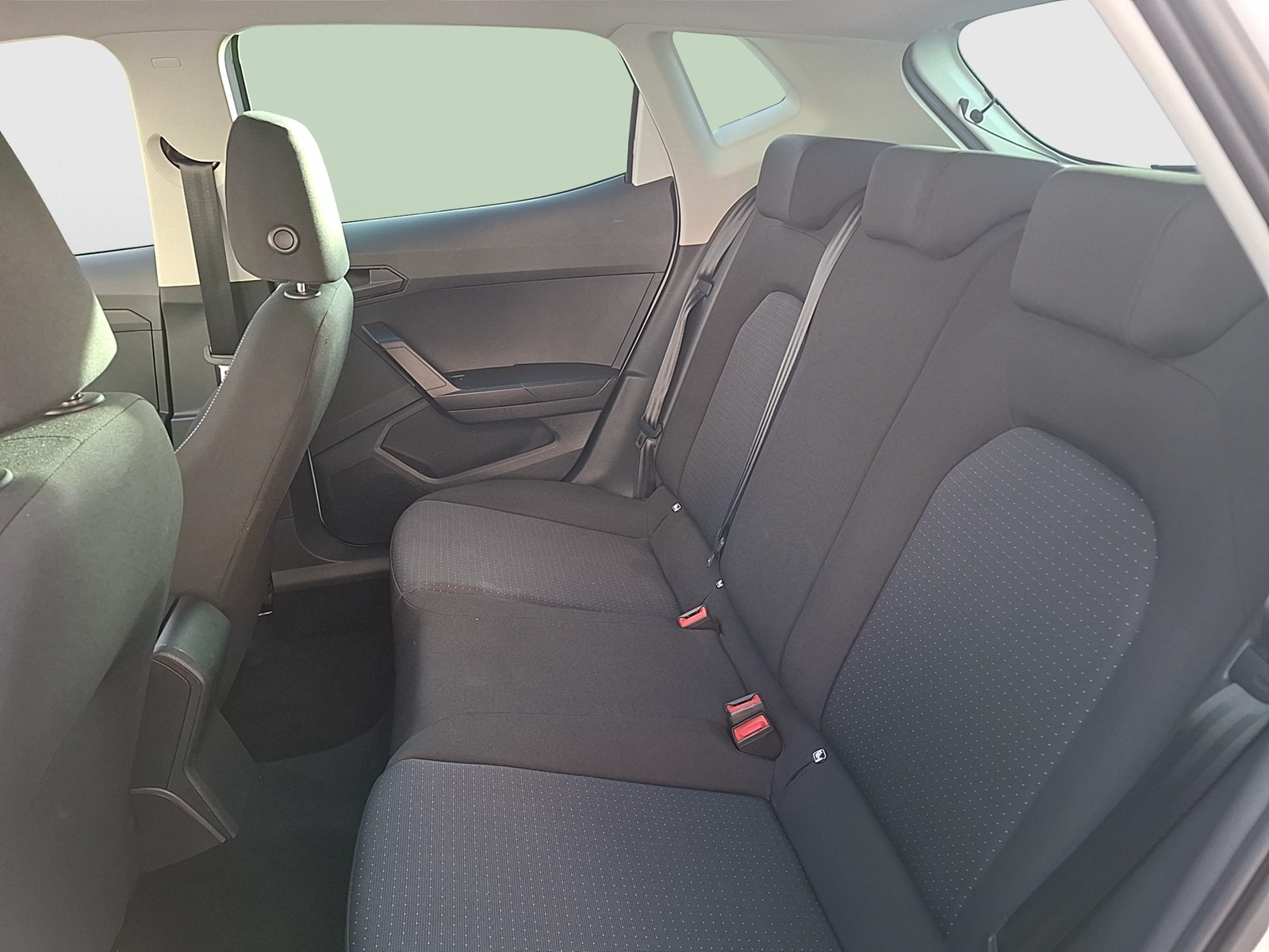 Fahrzeugabbildung SEAT Ibiza TSI Style DSG LED Navi ACC RFK SH