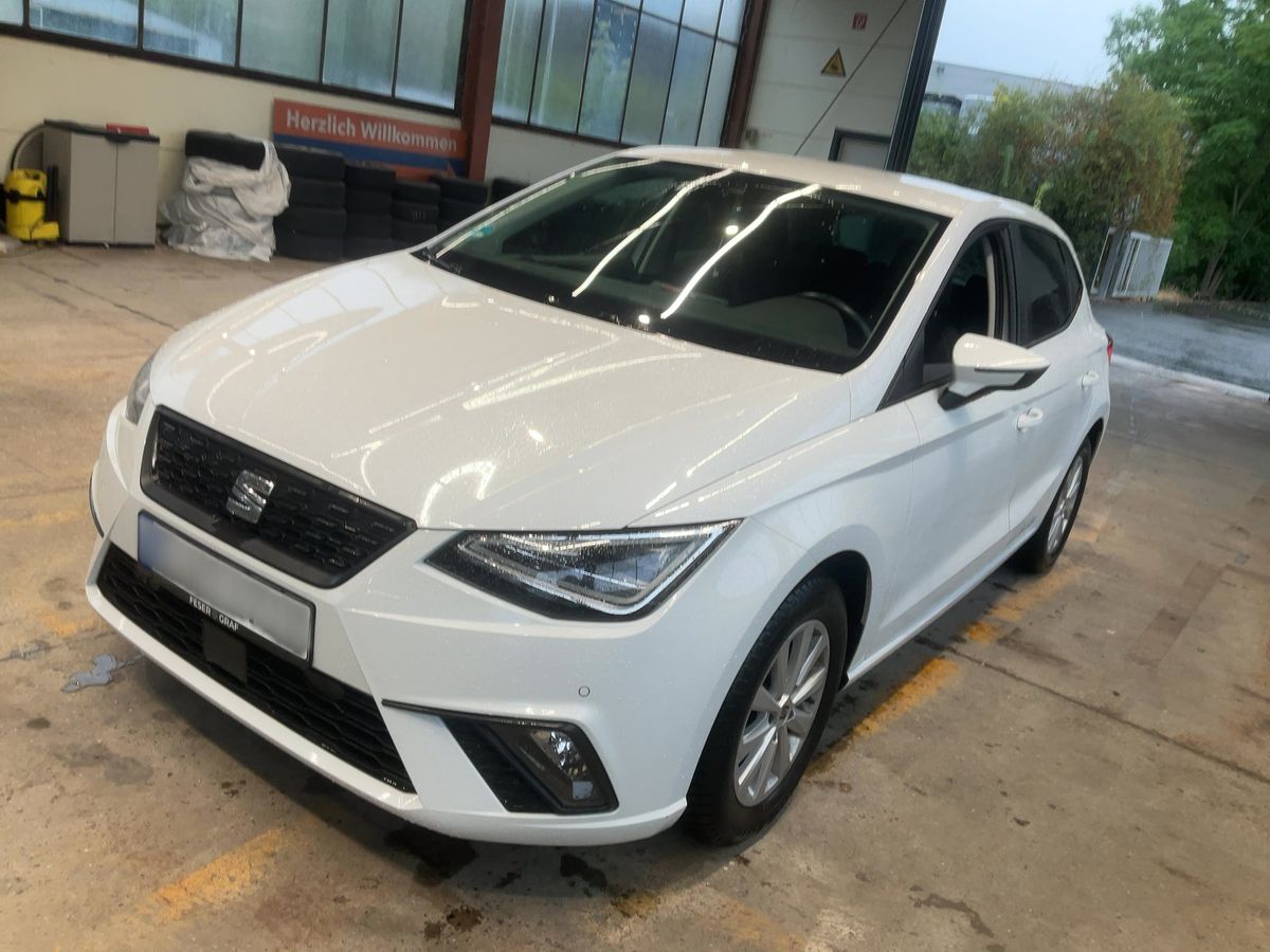 Fahrzeugabbildung SEAT Ibiza TSI Style DSG LED Navi ACC SHZ RFK