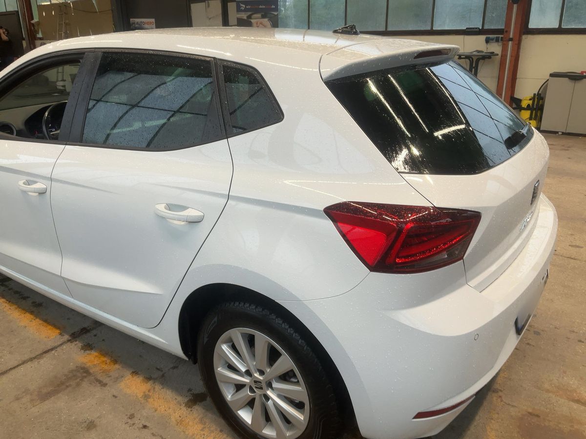 Fahrzeugabbildung SEAT Ibiza TSI Style DSG LED Navi ACC SHZ RFK