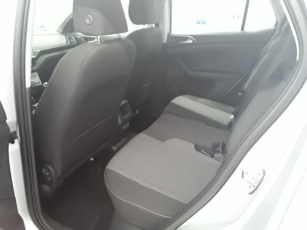 Fahrzeugabbildung Volkswagen T-Cross TSI Life LED CarPlay AID ACC PDC SH LM