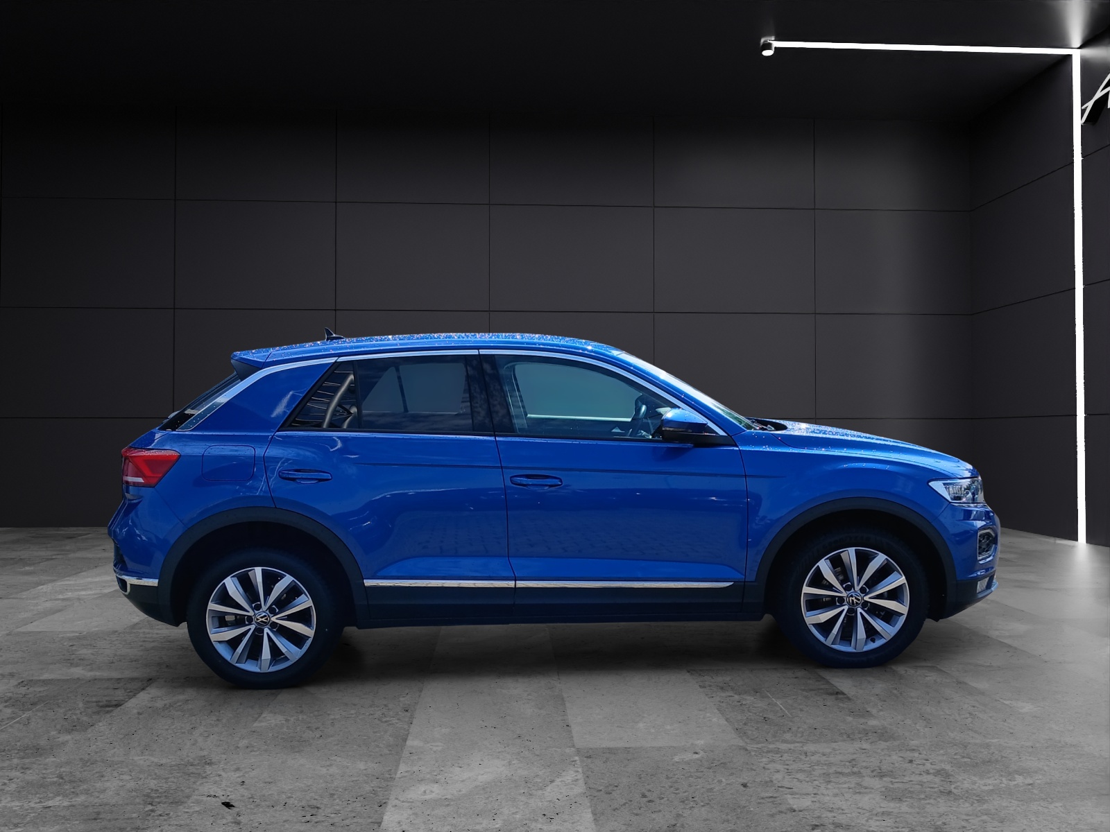 Fahrzeugabbildung Volkswagen T-Roc TSI Style LED AHK Navi ACC RFK SHZ