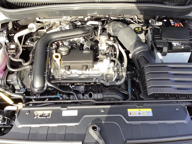 Fahrzeugabbildung Volkswagen T-Cross Style DSG Matrix AHK Navi ACC Kamera