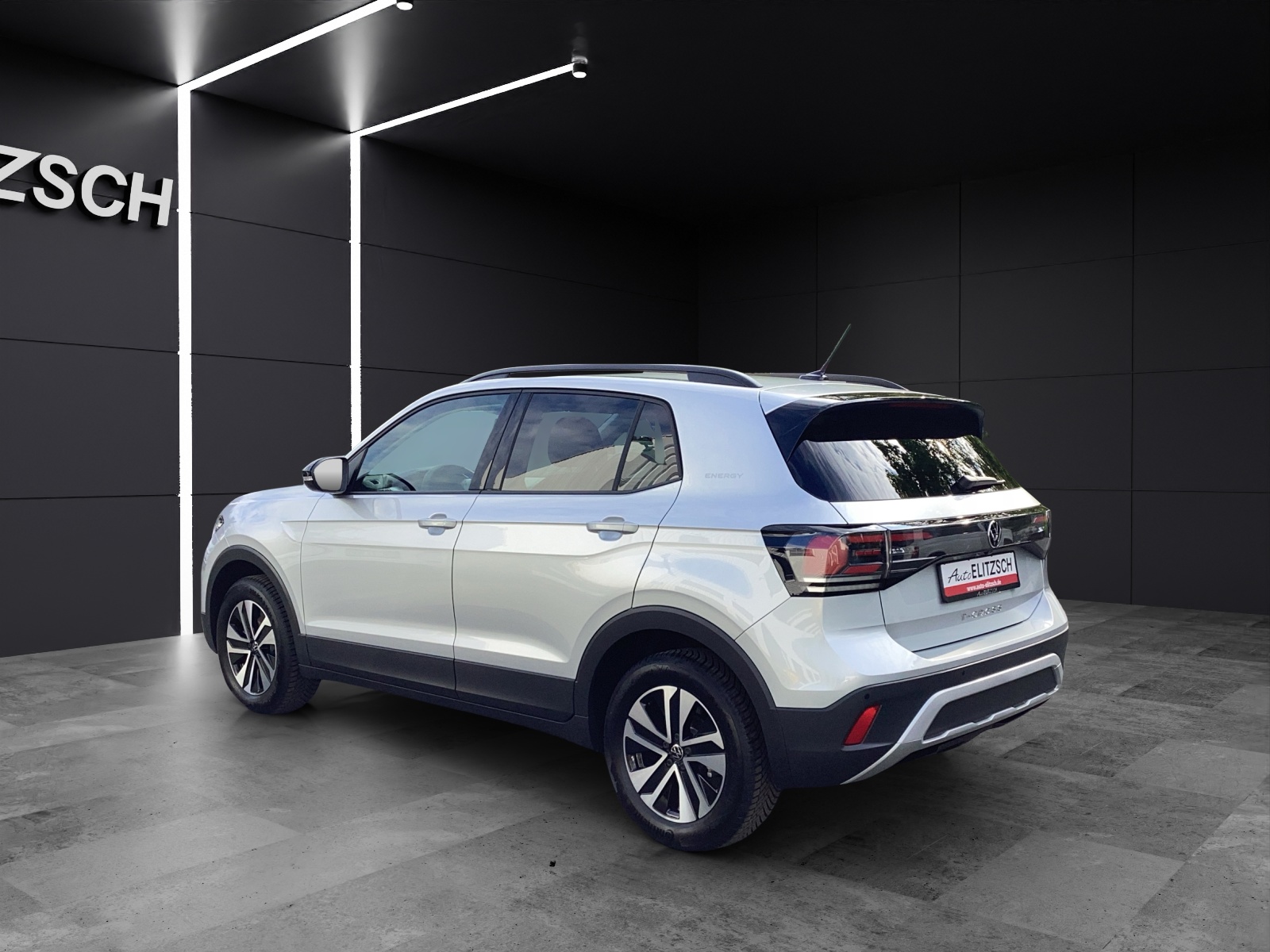 Fahrzeugabbildung Volkswagen T-Cross DSG Energy AHZV RearView ReadyToDiscover