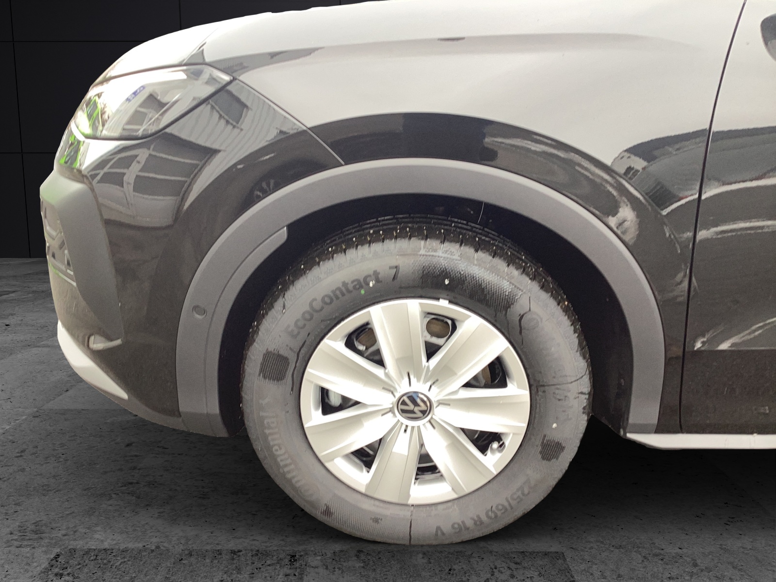 Fahrzeugabbildung Volkswagen T-Roc Trend AHZV LED DAB