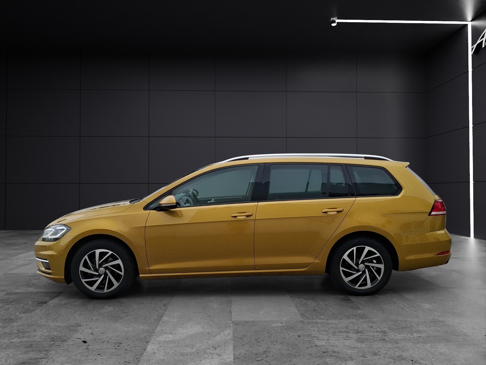 Fahrzeugabbildung Volkswagen Golf VII Variant TSI Join DSG LED AHK Navi ACC PDC SH