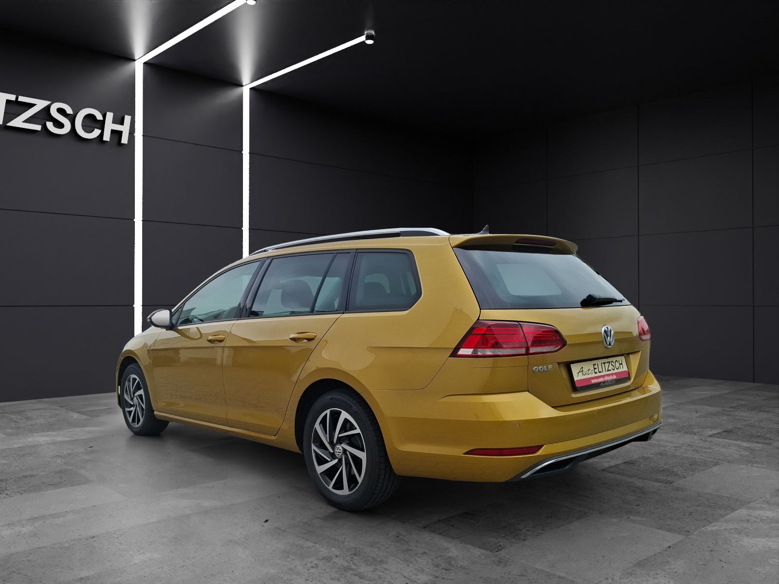 Fahrzeugabbildung Volkswagen Golf VII Variant TSI Join DSG LED AHK Navi ACC PDC SH