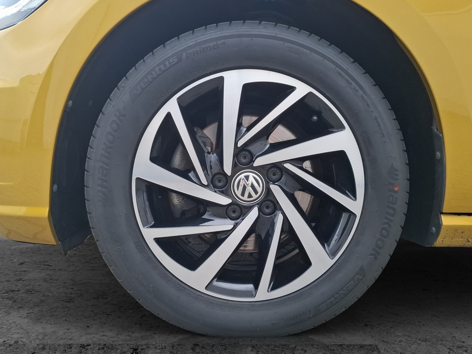 Fahrzeugabbildung Volkswagen Golf VII Variant TSI Join DSG LED AHK Navi ACC PDC SH