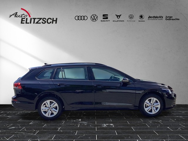 Fahrzeugabbildung Volkswagen Golf VIII Variant TSI Life LED Navi AID ACC PDC SHZ