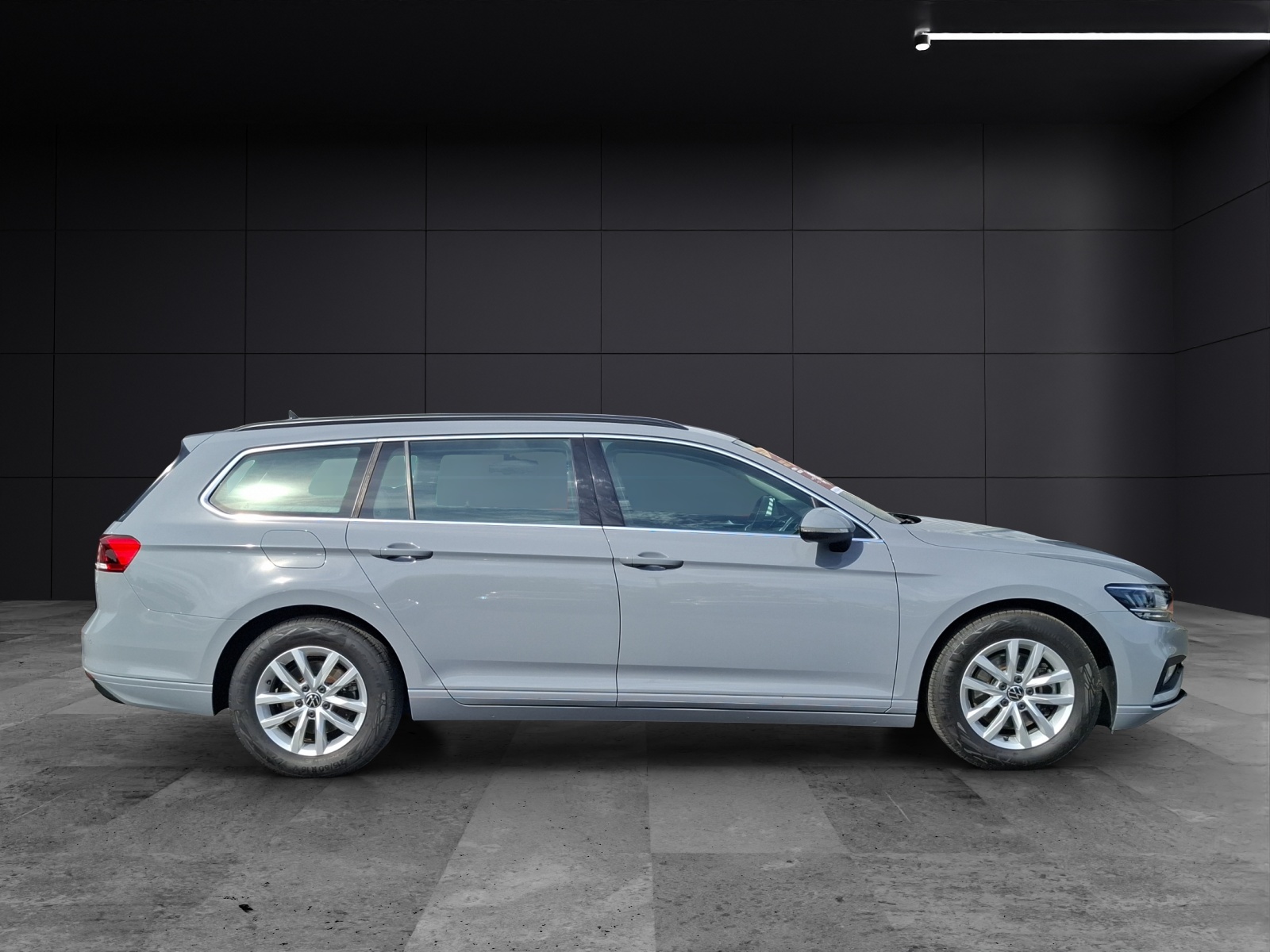 Fahrzeugabbildung Volkswagen Passat Variant TDI Business DSG LED Navi ACC RFK SH