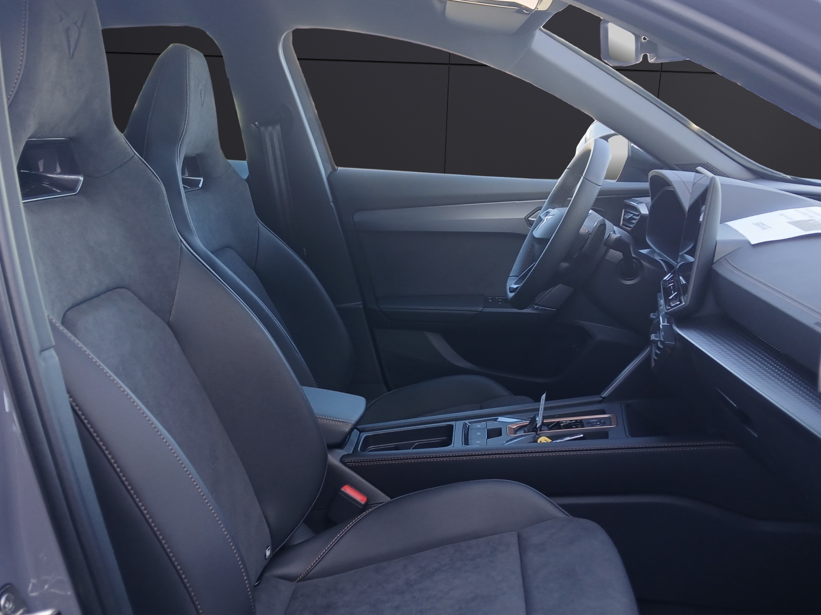 Fahrzeugabbildung CUPRA Formentor VZ 1.5 TSI e-Hybrid AHK MATRIX Navi