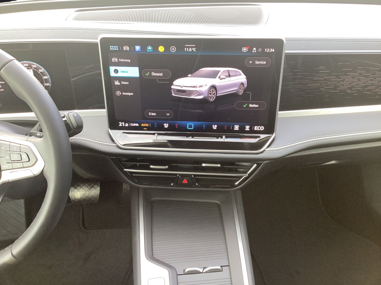 Fahrzeugabbildung Volkswagen Passat Variant Business AHZV LED DAB+ ACC