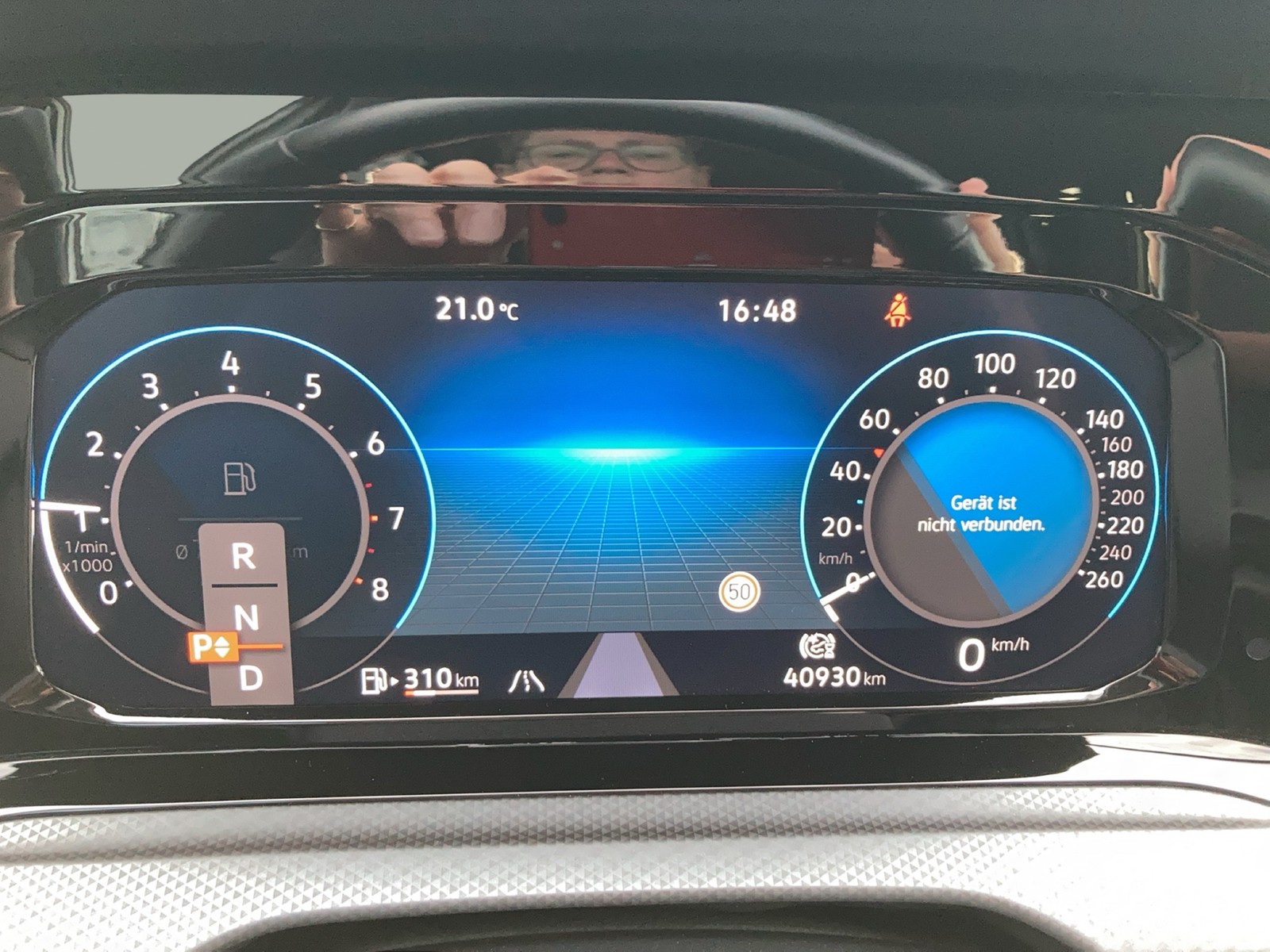 Fahrzeugabbildung Volkswagen Golf VIII Variant eTSI Active DSG LED Navi ACC RFK