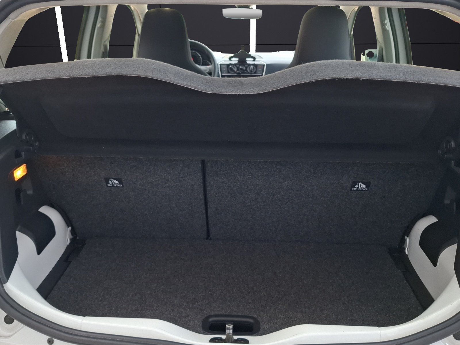 Fahrzeugabbildung Volkswagen up! 1.0 Basis Klima DAB GRA SHZ