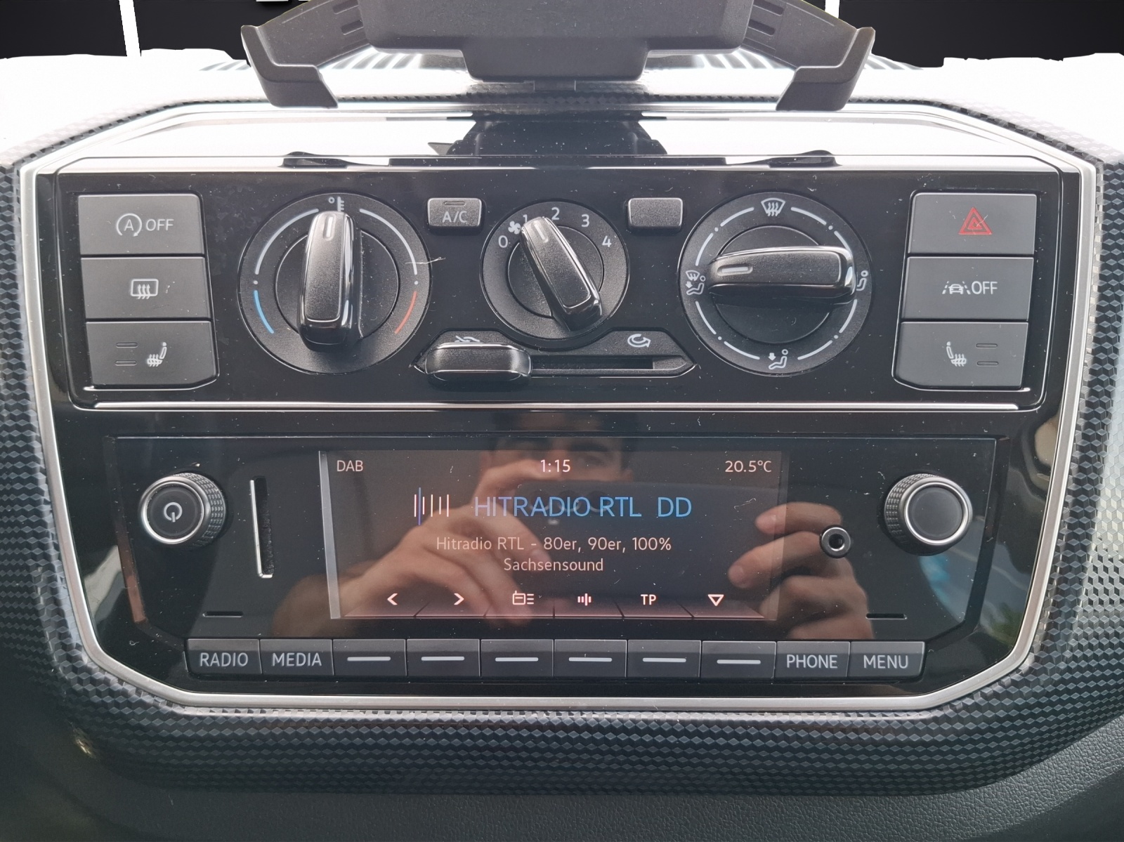 Fahrzeugabbildung Volkswagen up! 1.0 Basis Klima DAB GRA SHZ