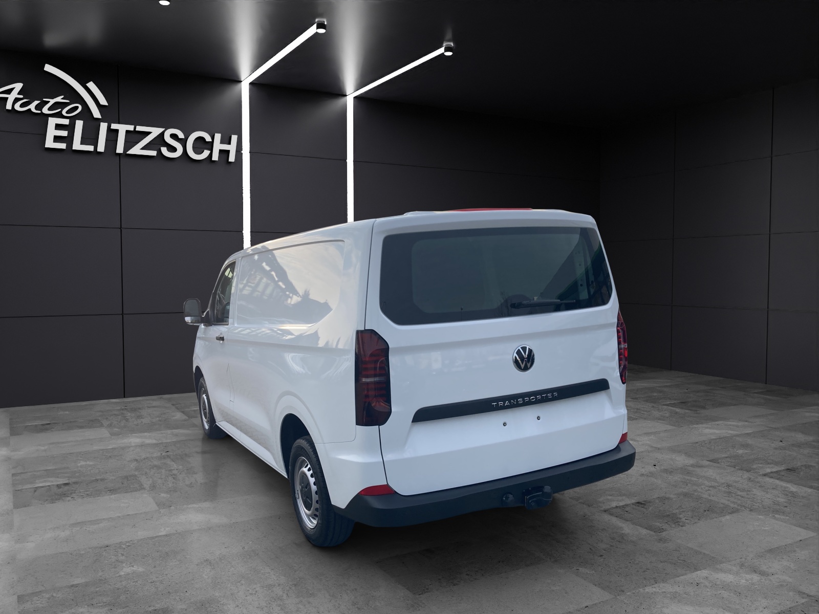 Fahrzeugabbildung Volkswagen T7 Transporter TDI Kasten AHK LaneAssist PDK