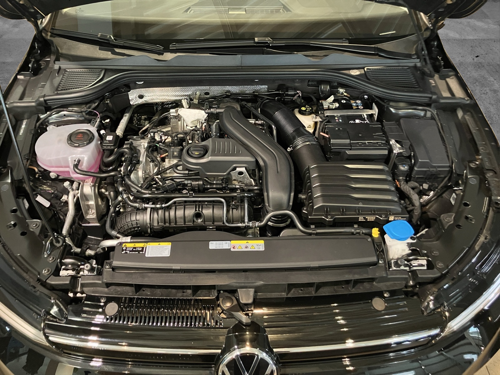 Fahrzeugabbildung Volkswagen Golf 1.5 TSI 85 kW Goal LED, DAB +, AUTO LIGHT ASSIST , ACC