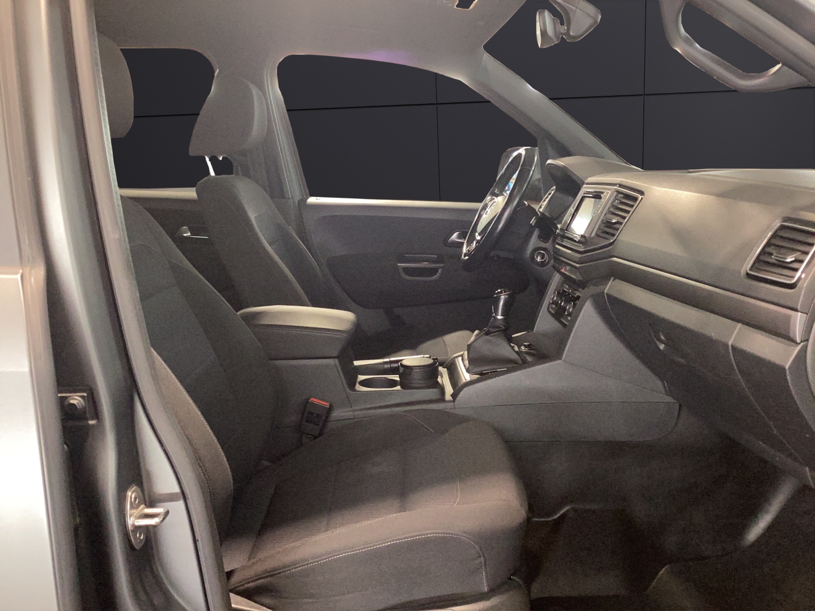 Fahrzeugabbildung Volkswagen Amarok TDI DC Dark Label 4Motion Bi- Xenon, Navi, Sitzh.,PDC, Vorb. AHK