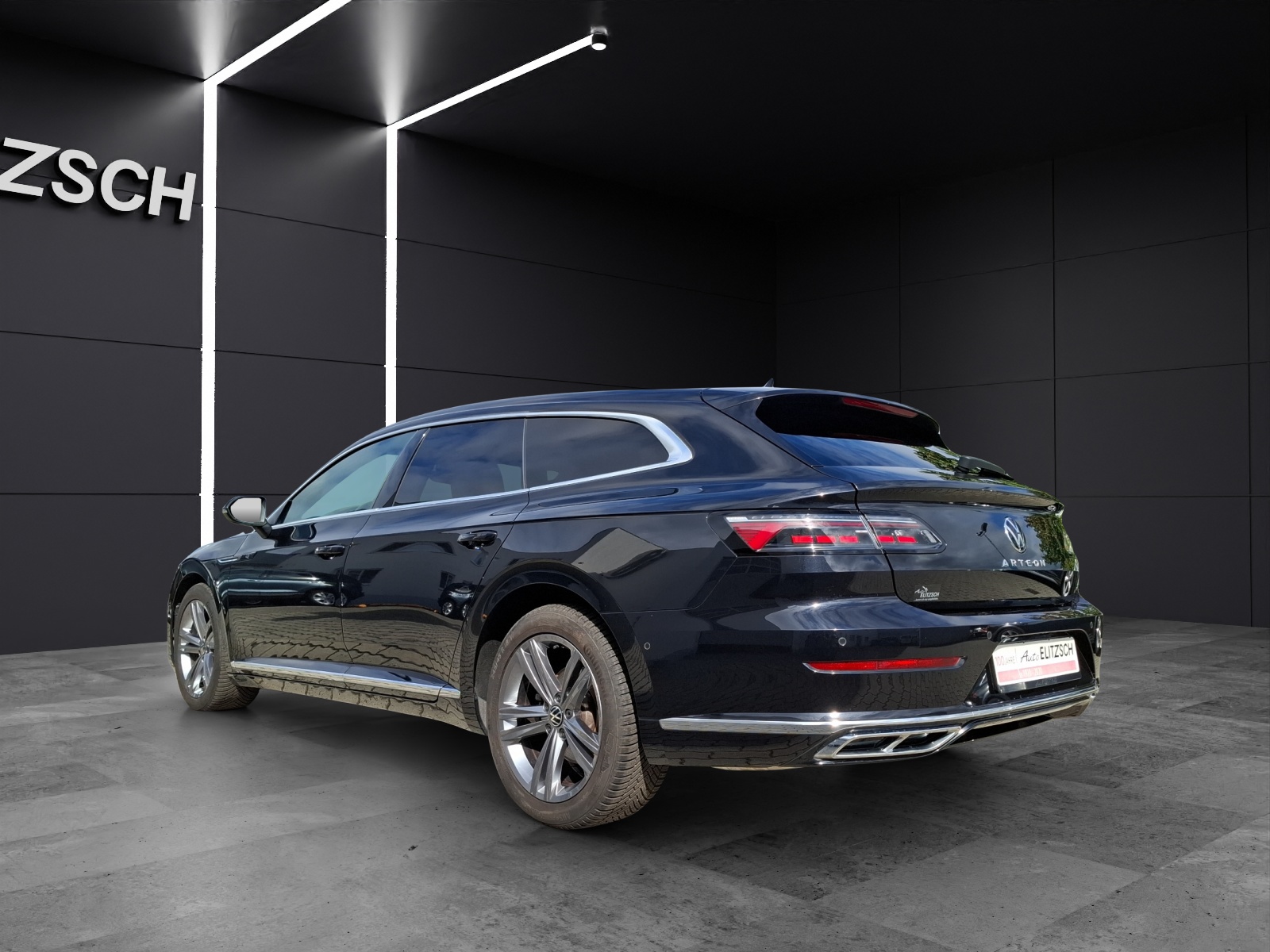 Fahrzeugabbildung Volkswagen Arteon SB TSI R-Line DSG Matrix Navi Pano AID ACC RFK SH