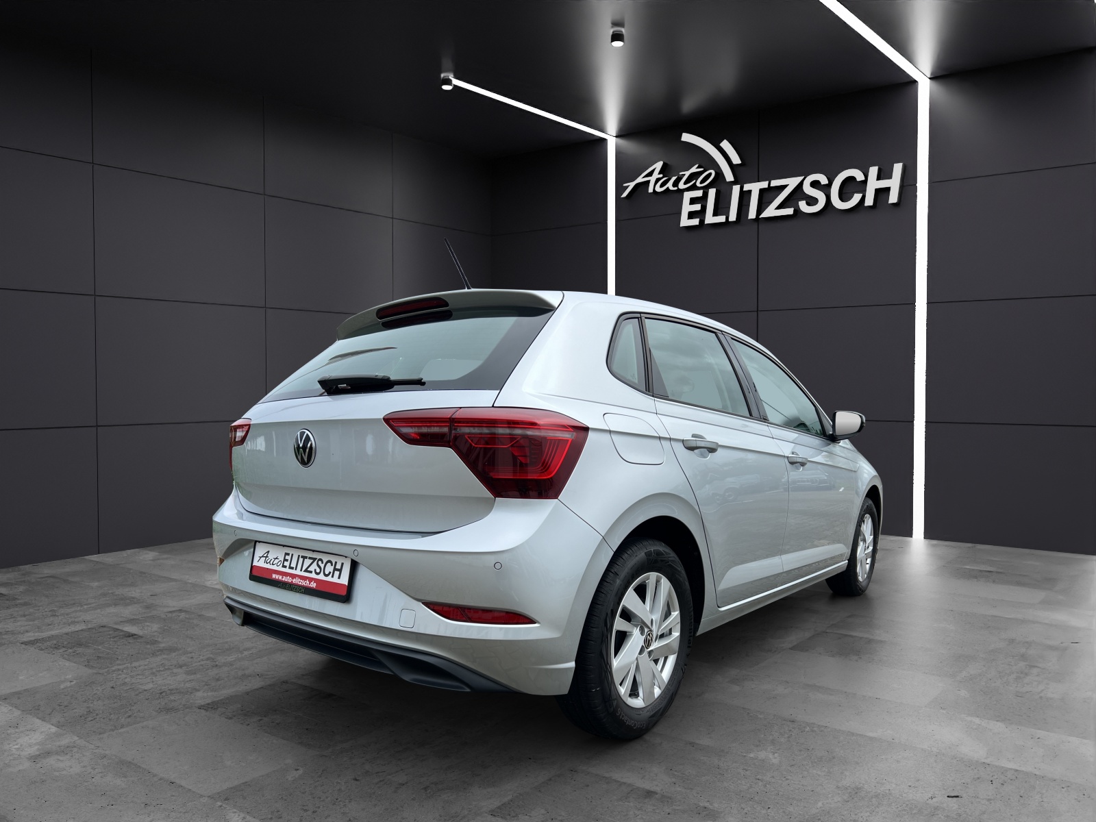 Fahrzeugabbildung Volkswagen Polo TSI Style DSG Matrix Navi AID ACC PDC SH