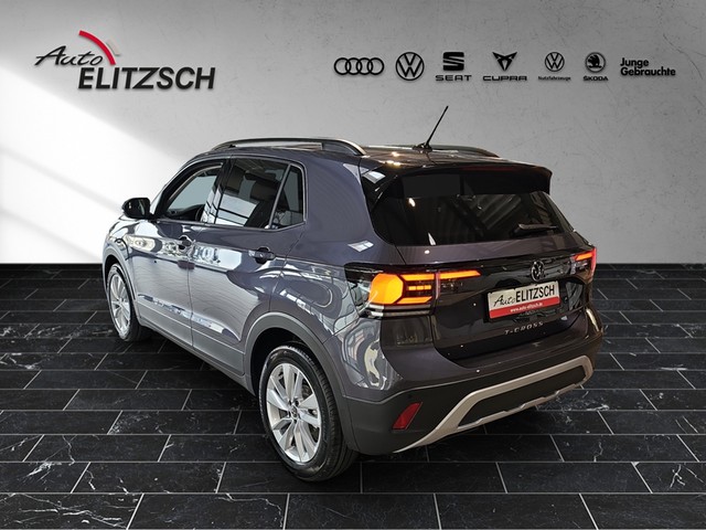 Fahrzeugabbildung Volkswagen T-Cross TSI Life LED AHK AppCon ACC Lane-Assist SHZ