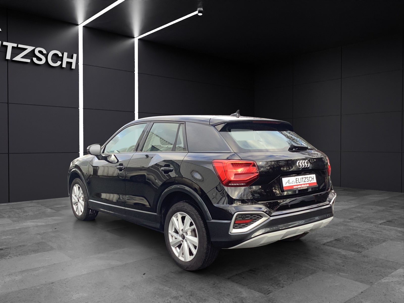 Fahrzeugabbildung Audi Q2 advanced 35 TFSI s tronic LED-Scheinwerfer, Audi virtual Cockpit,